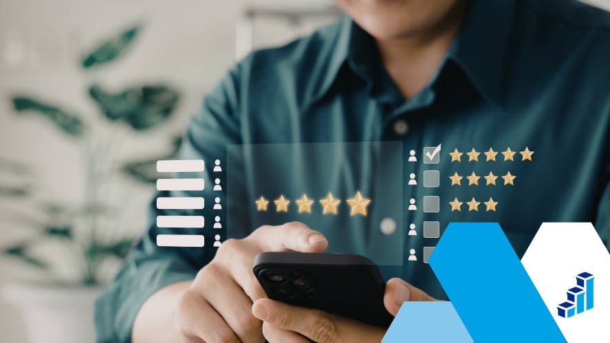 Product reviews and social proof when buying product online